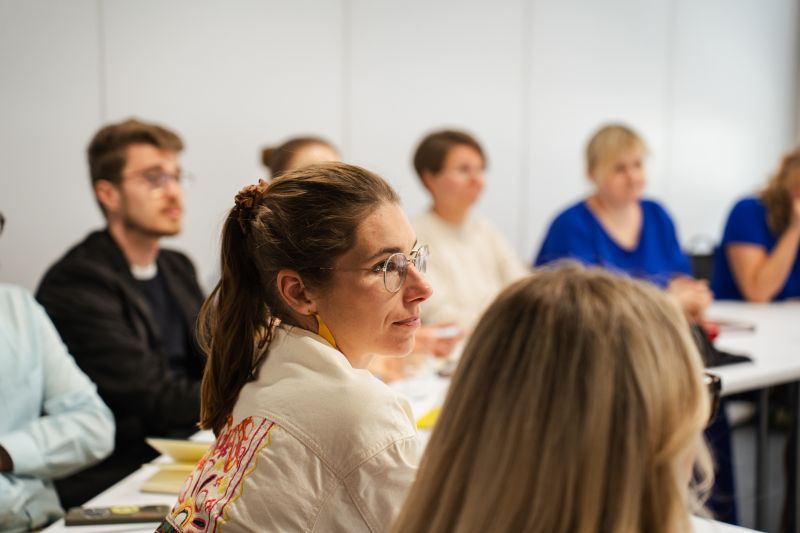 Akademia Kompetencji Popularnonaukowych - zdjęcie uczestników podczas aktywności